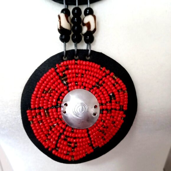Vintage 80s Maasai Collar Necklace Leather Seed Beads Handmade - Picture 3 of 8